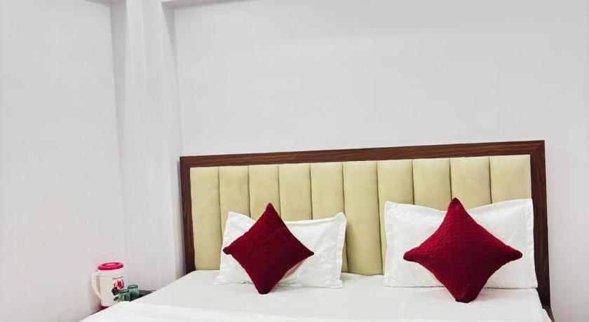 Tirth Comfort Stay - image 16