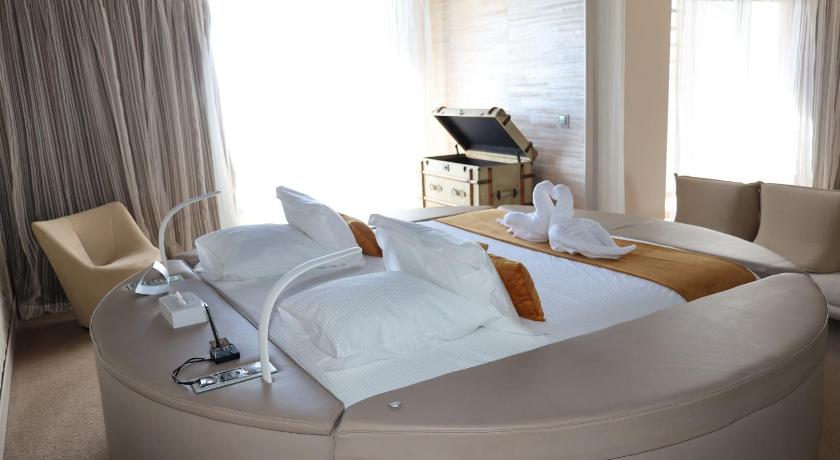 Image of Premium Suite 10