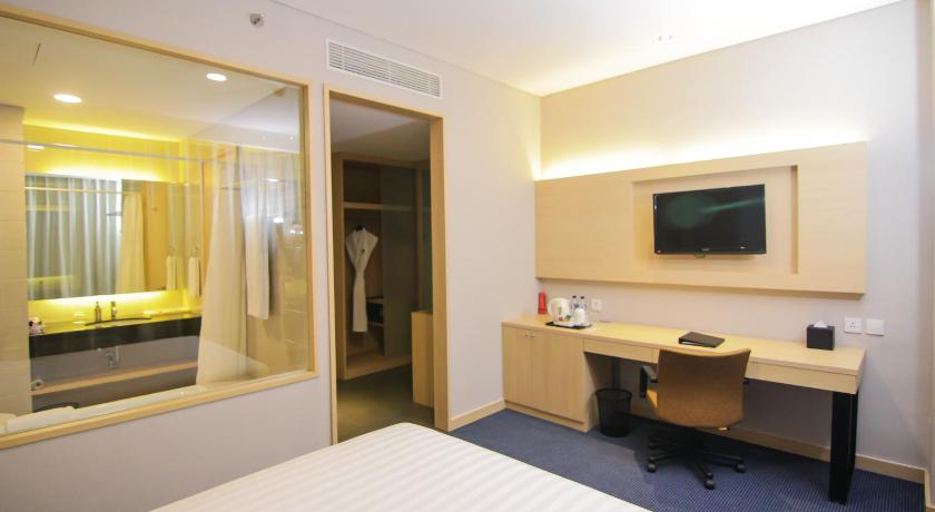Image of Deluxe Room 3