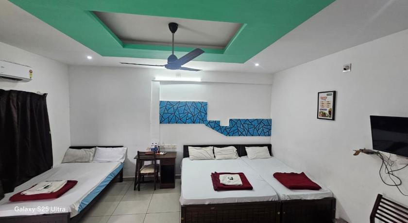 Sky Residency - image 17