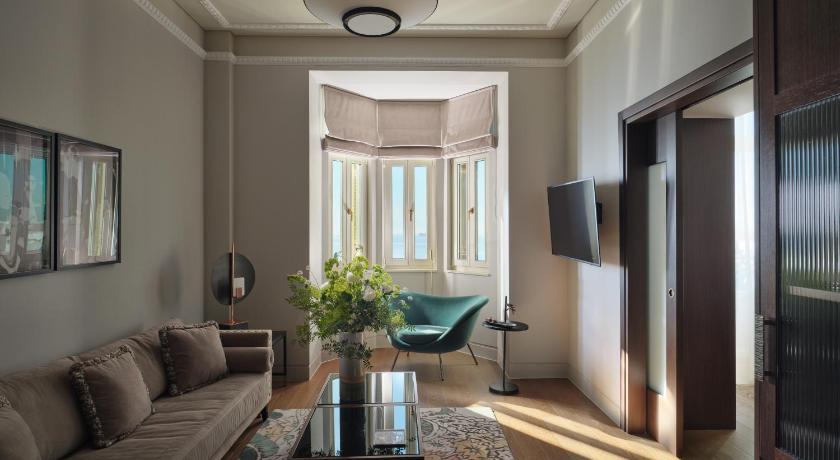 Image of Grand Suite Room 11