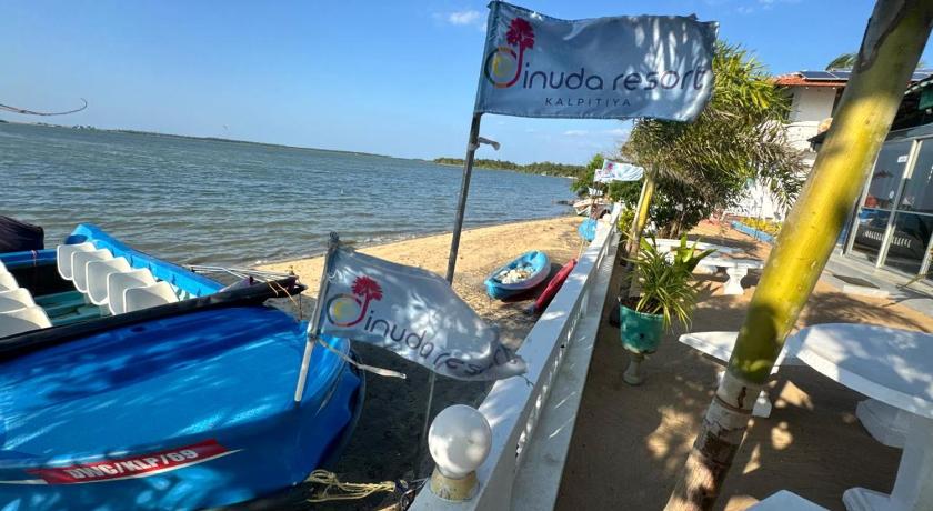 Imagen de Single Room with Lake View 12