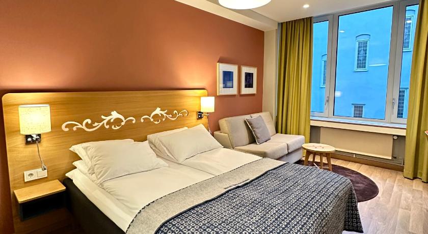 Image of Deluxe Double Room 0