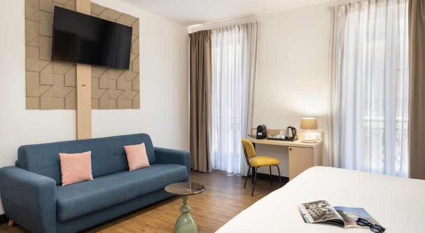 Image of Junior Suite Double or Twin 9