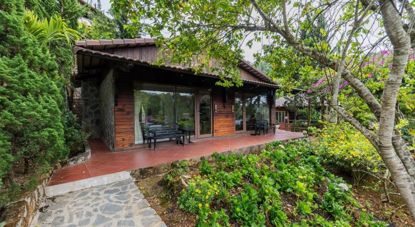 Image of Deluxe Bungalow 1