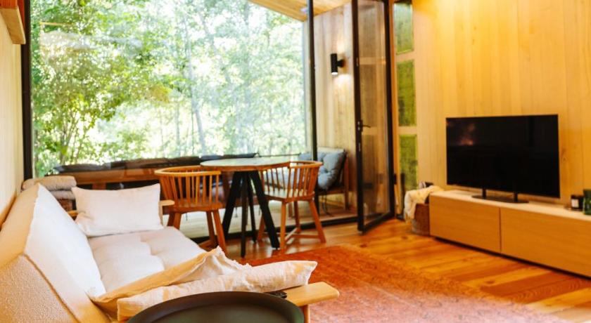 The Grit - Adults-Only Modern Design House near Brasov
