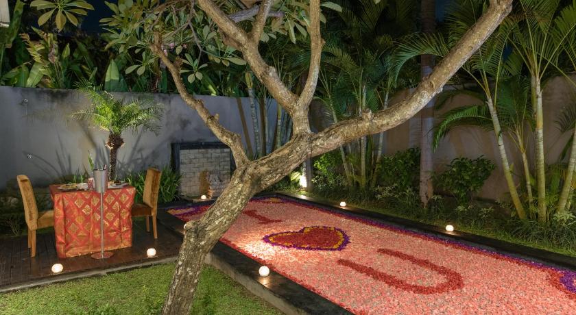 Kubu Manggala Villas Seminyak - image 33