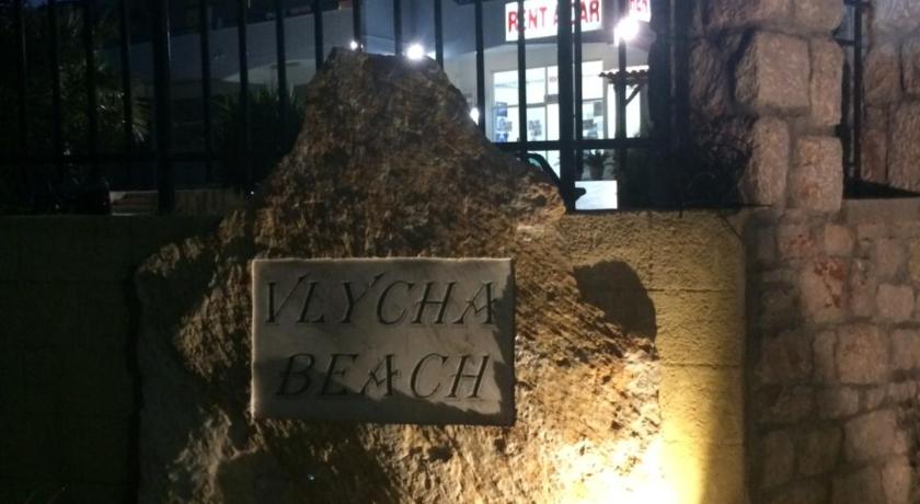 Vlycha Beach Apartments photo