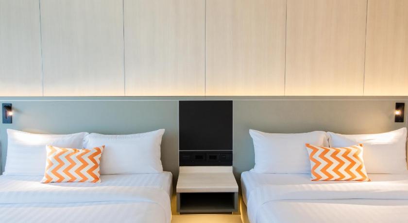 Image of Deluxe Mountain View Twin Room 11