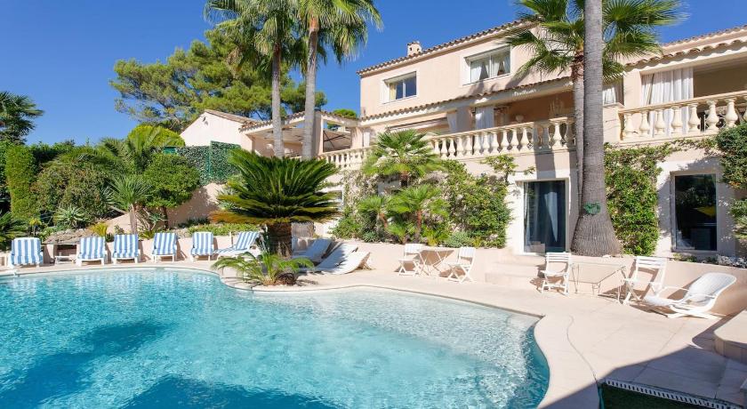 Image of Villa 4