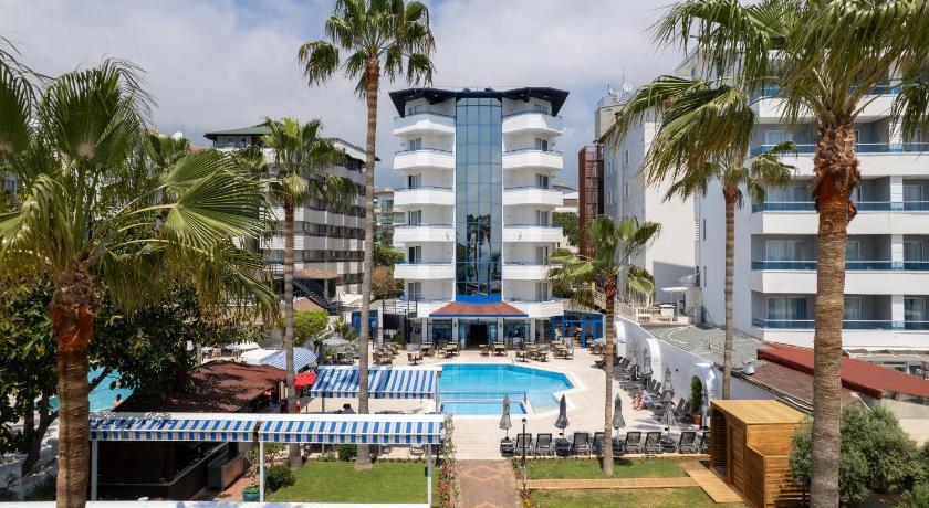 Elysee Beach Hotel - image 18