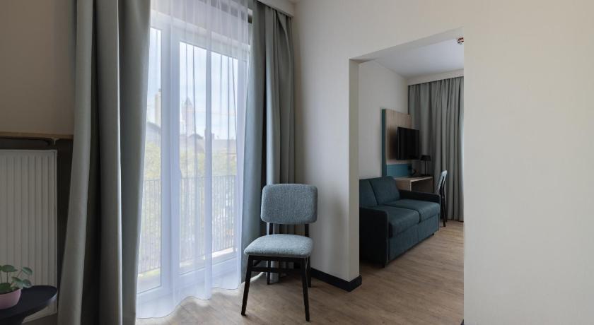 Image of Comfort Room 10