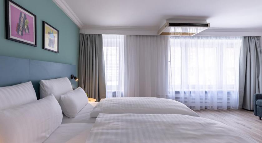 Image of Comfort Room 1