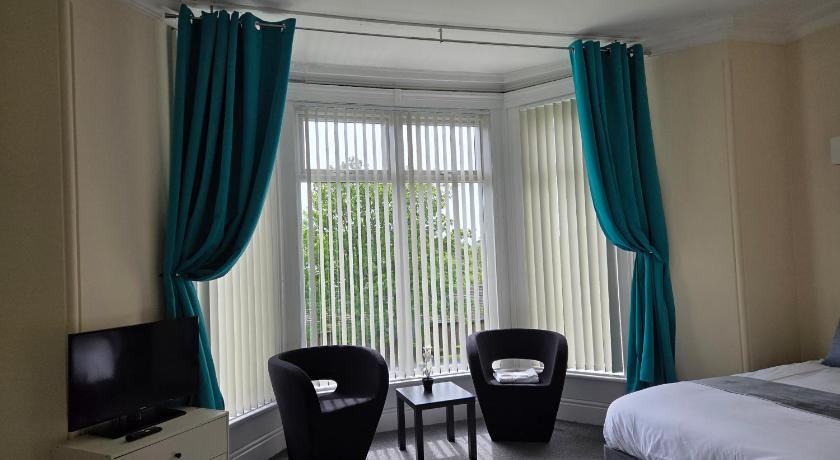Image of King Room with Garden View 2