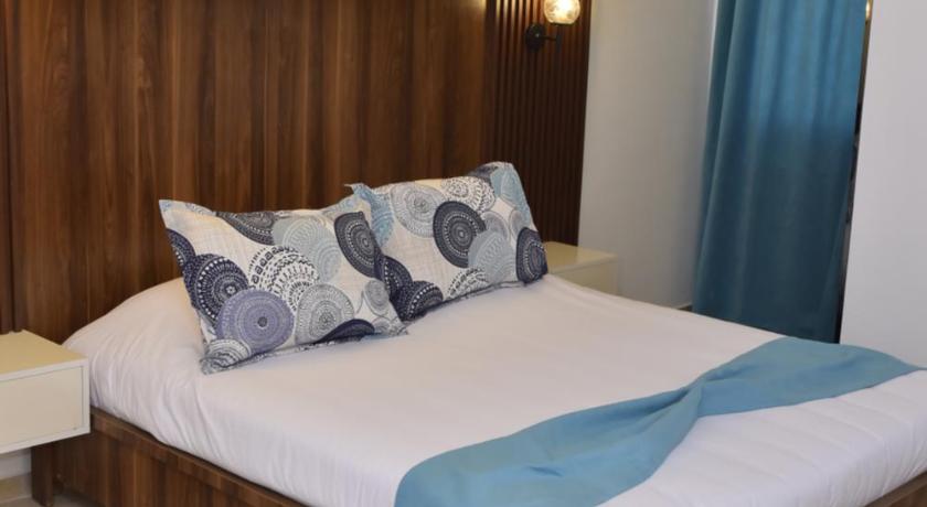 Impavid Hotel