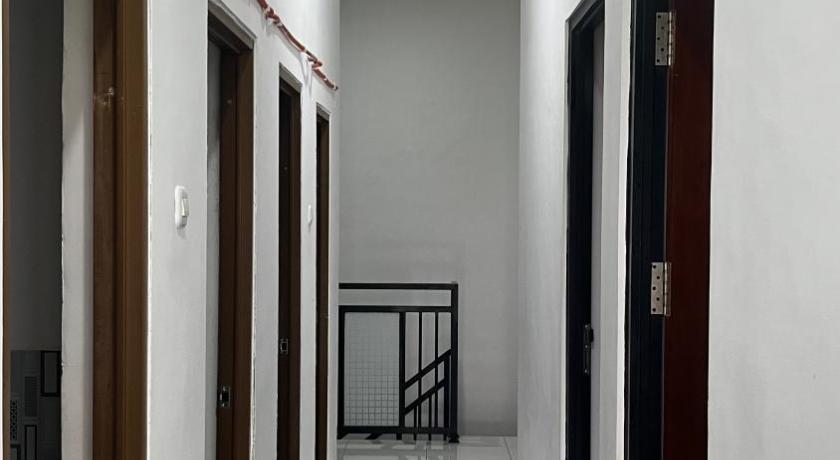 TWD hostel - image 29