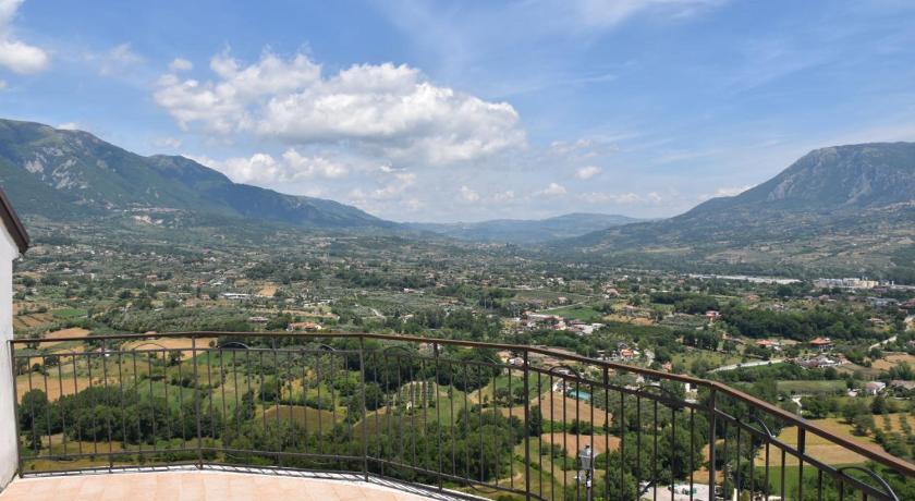 Ostello della Gioventù Massimo Troisi
