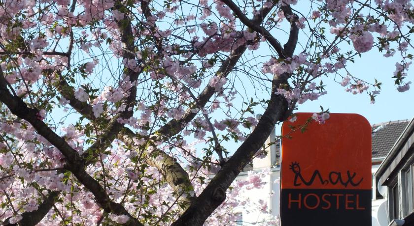 Max Hostel — Hotel in Bonn