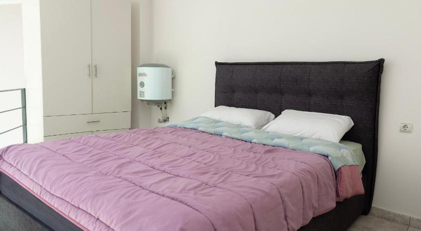 Elia mini Suite E1