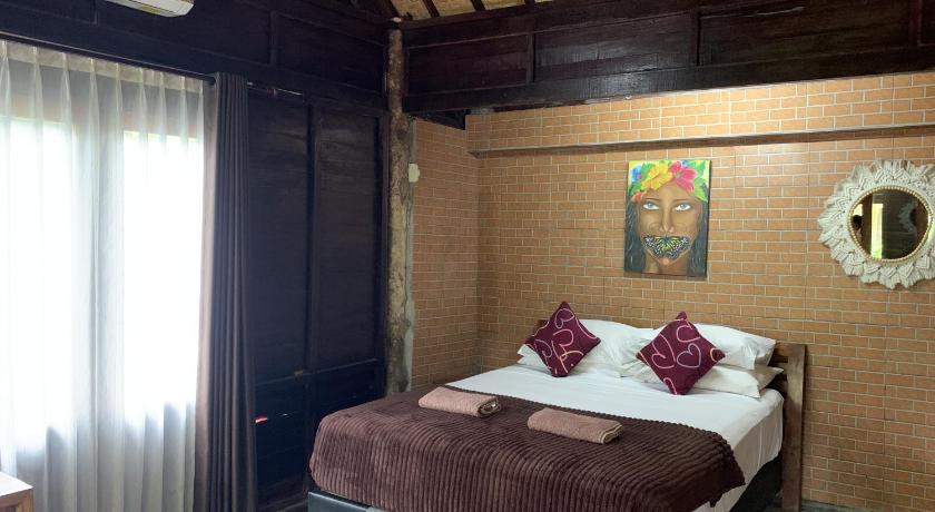 Image of Deluxe Double 3