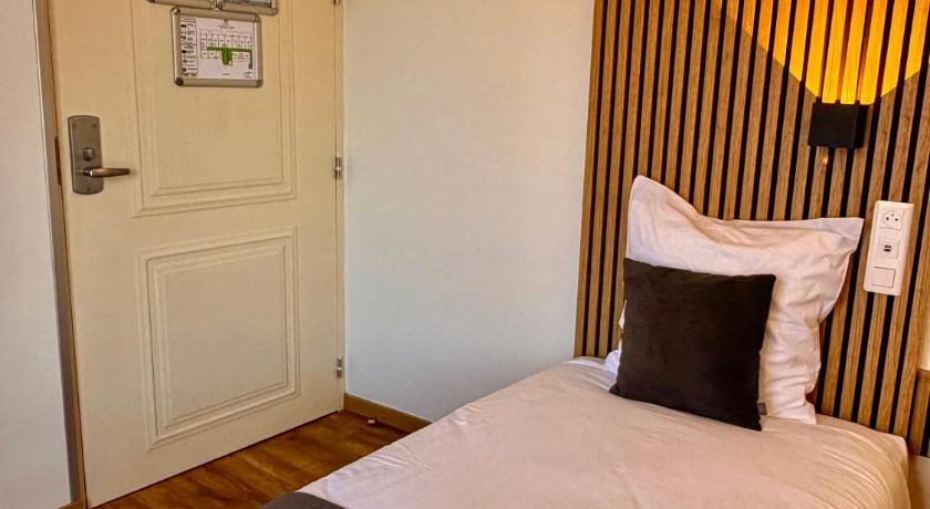 Image of Economy Single Room - North Side 5