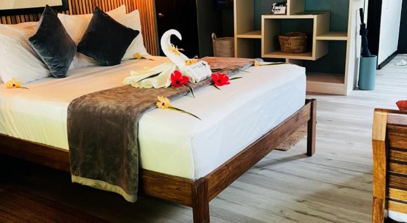 Image of Double Room - Oceanfront 0