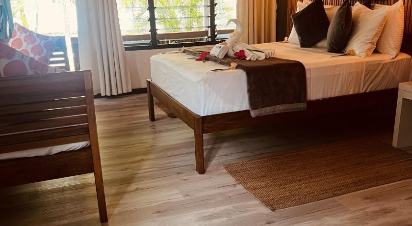Image of Double Room - Oceanfront 3