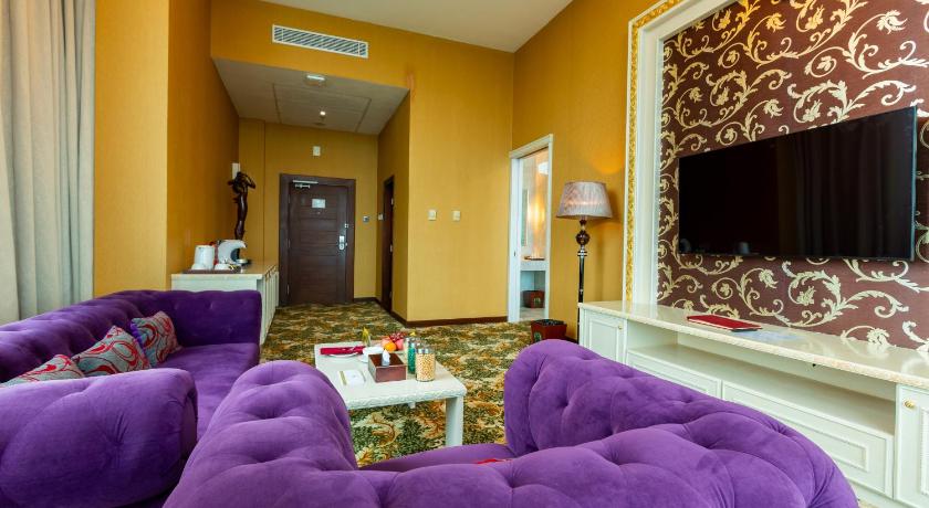 Image of Royal Suite 5