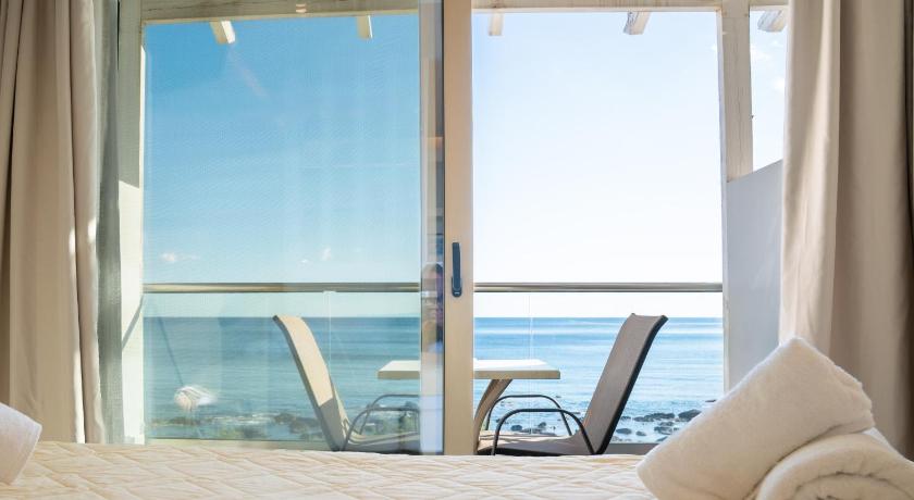 Image of Suite with Sea View 6