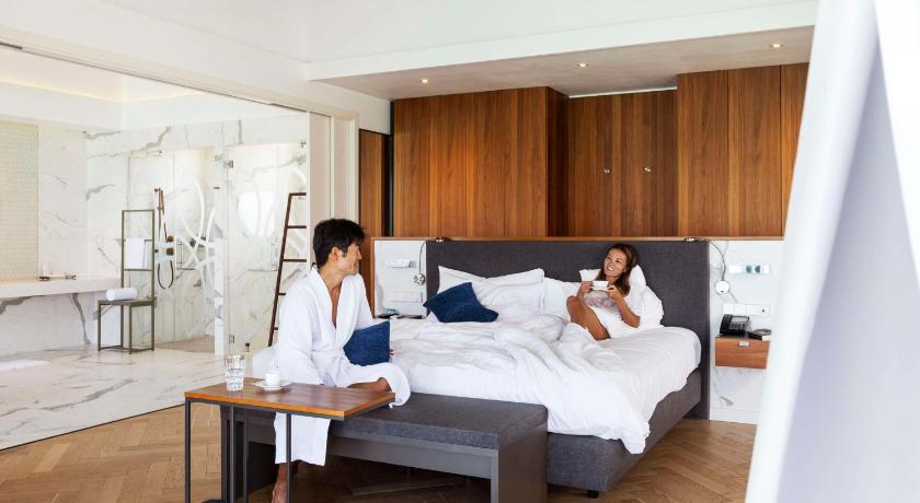 Image of 1-Bedroom Over Water Villa with Private Pool - Sunset Cruise Once Per Stay Included 11