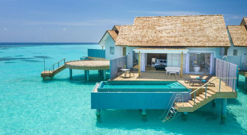 Image of 1 Bedroom Sunset Over Water Villa with Hot Tub 9