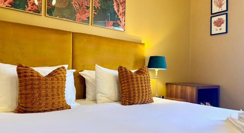 Image of Inland King or Twin Room 9