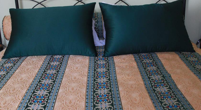 Image of Asmahan Family Room 14