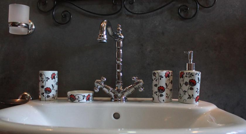 Image of Shehrazade Double Room 5