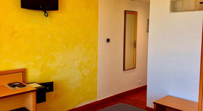 Image of Standard Double Room - Sea View 4