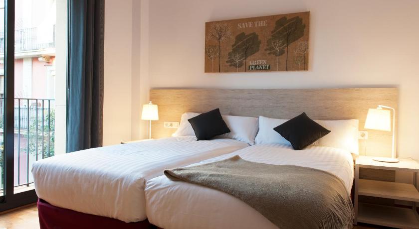 MH Apartments Gracia