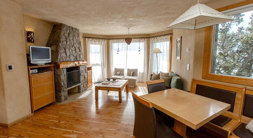 Image of One-Bedroom Suite 16