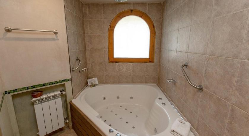 Image of One-Bedroom Suite 17