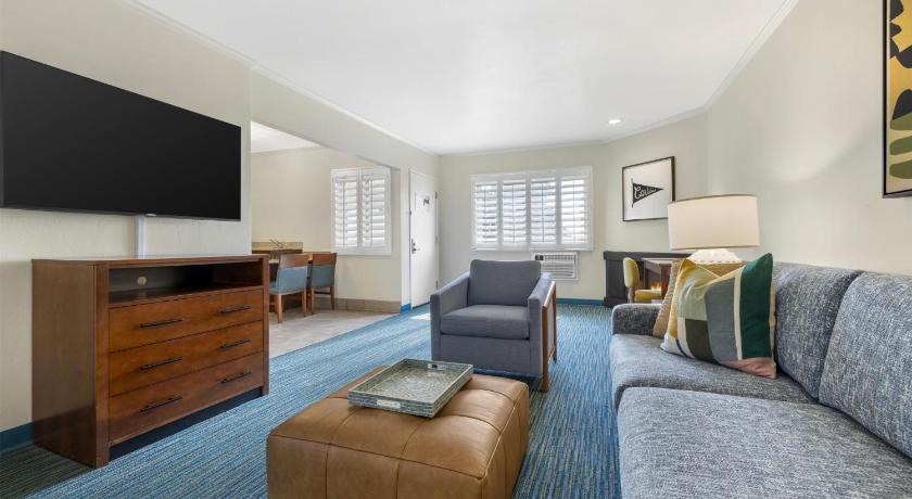 Best Western Plus Beach View Lodge Carlsbad
