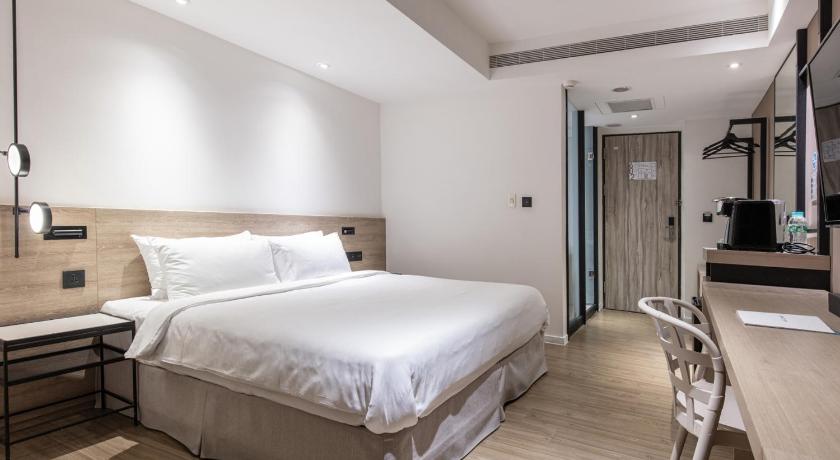 Image of Deluxe Double Room 0