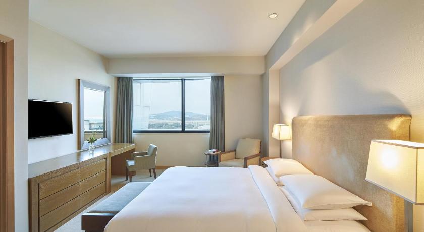 Image of Grand Suite, 1 King Bed 1