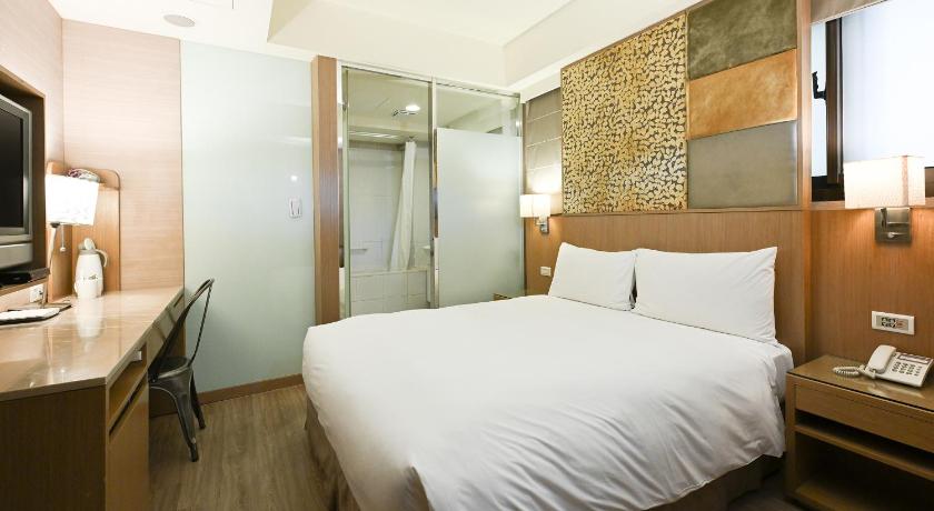 Image of Double or Twin Room (Check-in after 20:00) 1
