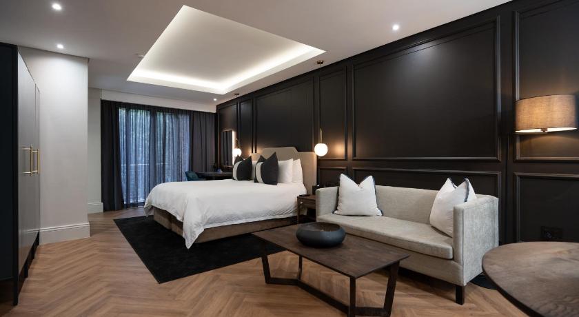 Image of Grand King Suite 0