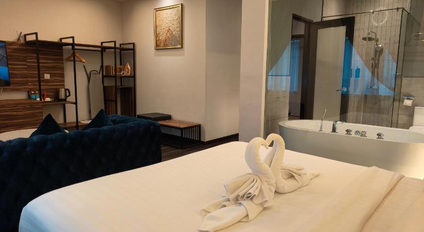 Image of Junior Suite 15