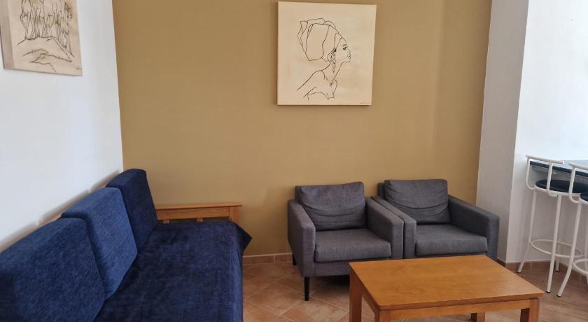 Image of Two-Bedroom Apartment 14