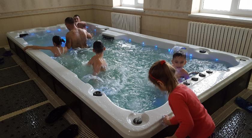 Hotel Confort Drochia photo