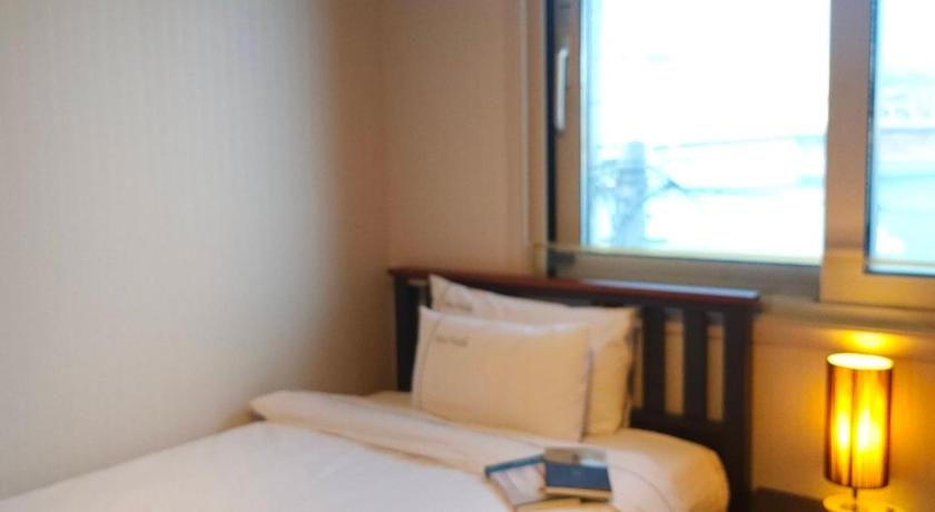 Image of Deluxe Single Room with Sea View 2