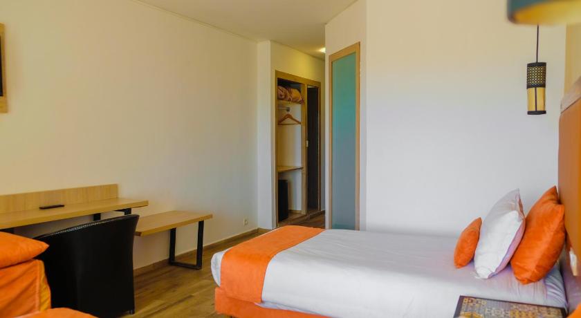 Image of Executive Pool View Room 10