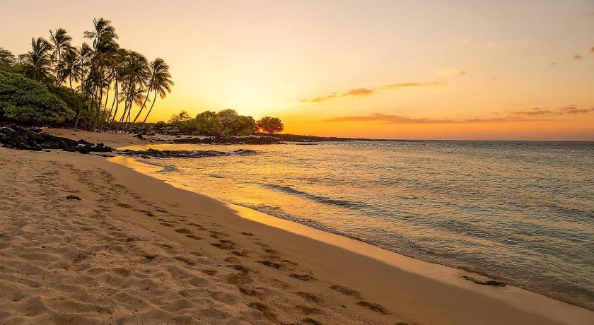 Waikoloa Colony Villas2 BR Villas Great for Families Complimentary Car with 6 Nights WCV-306 by KBM
