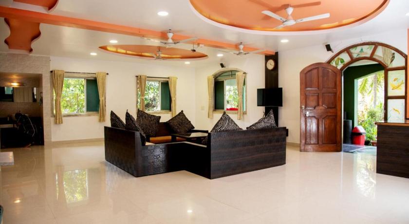 Ghanvatkar Bunglow Resort - image 2
